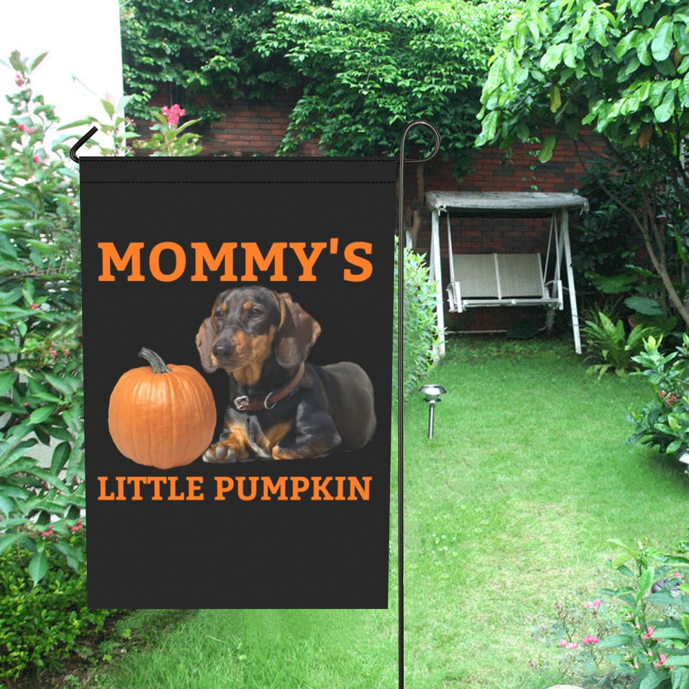 Mommy&#39;s Little Pumpkin Dachshund Garden Flag