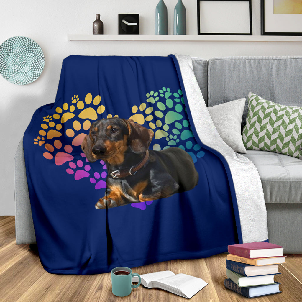 Dachshund Heart Blanket - Black & Tan